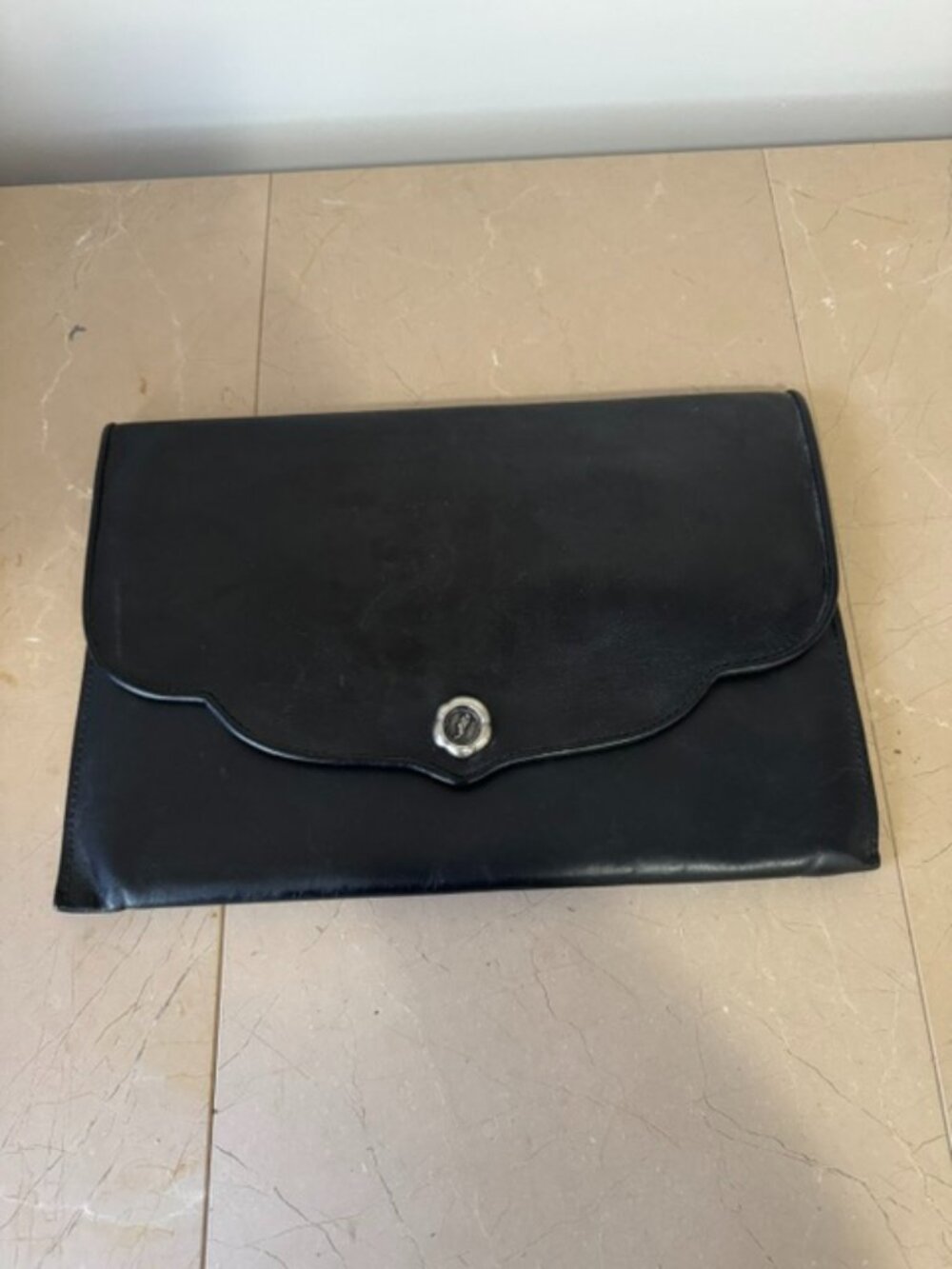 John Fluevog Tishie Laptop Case – Black Leather